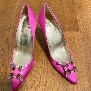 Roger Vivier Crystal Embellished Pumps